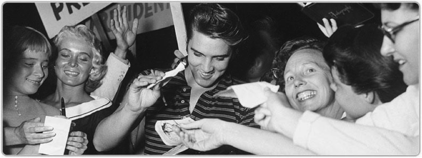 Elvis Presley Signing Autographs